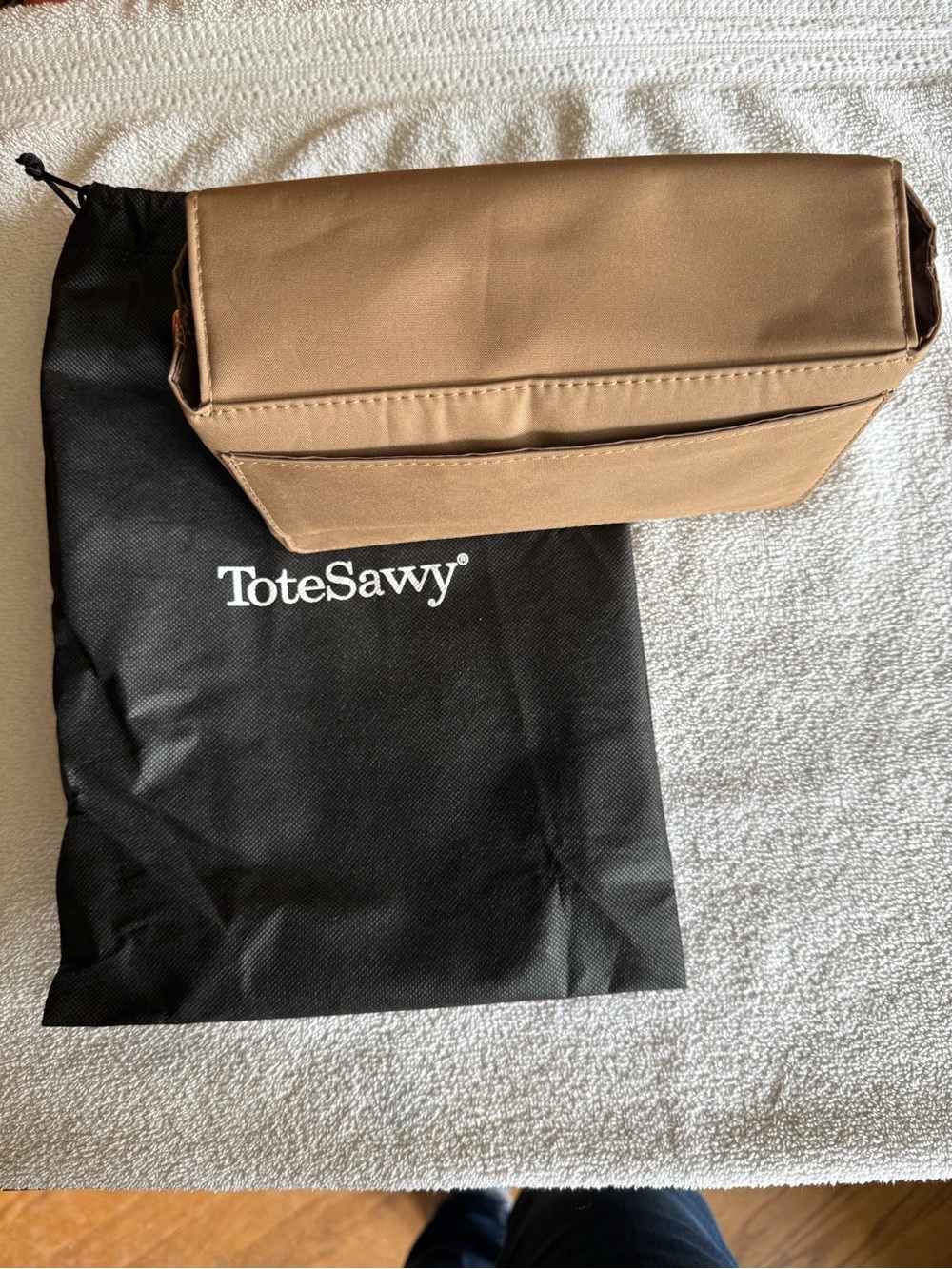 NWOT - Tote Savvy Diaper Bag with changing mat